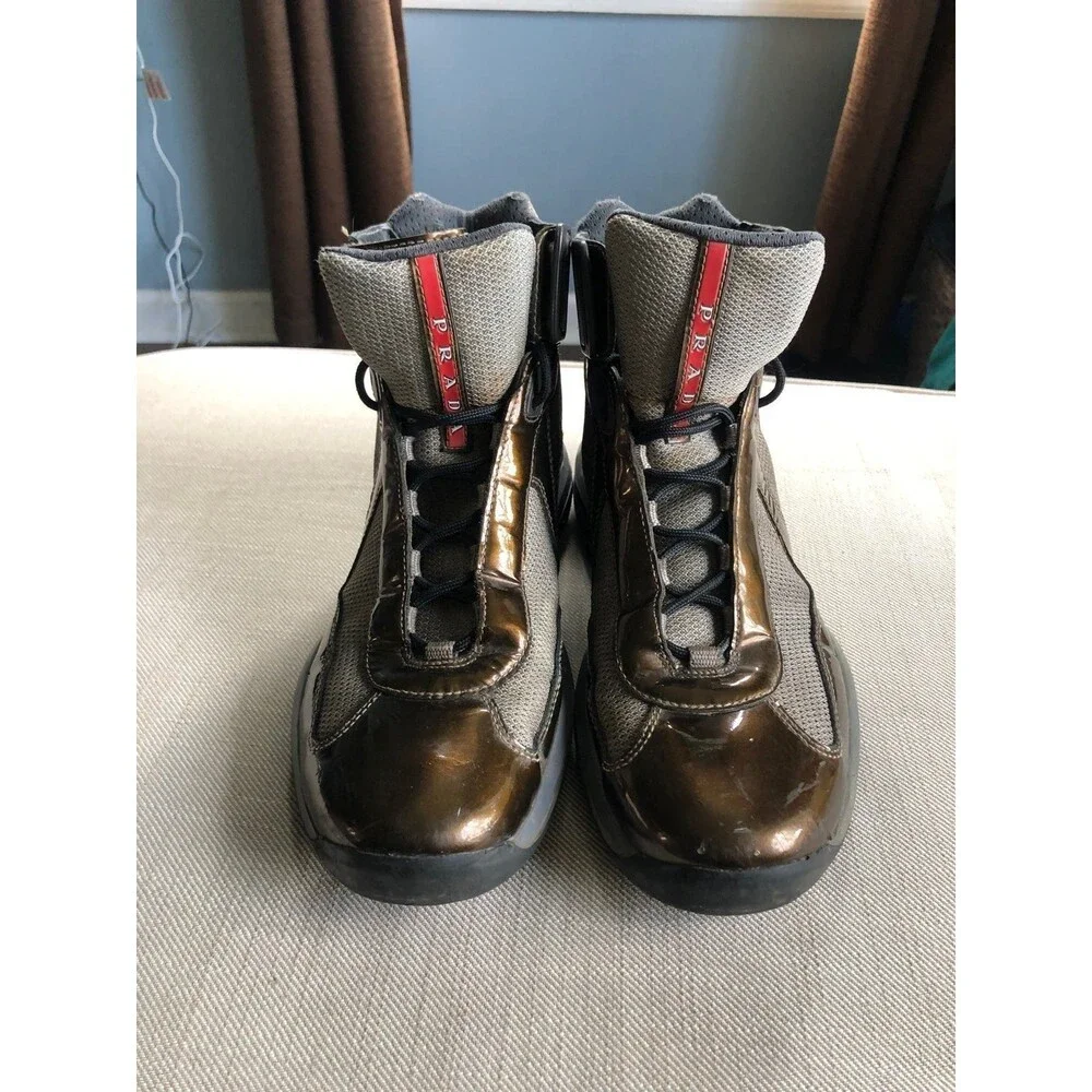 Prada should me